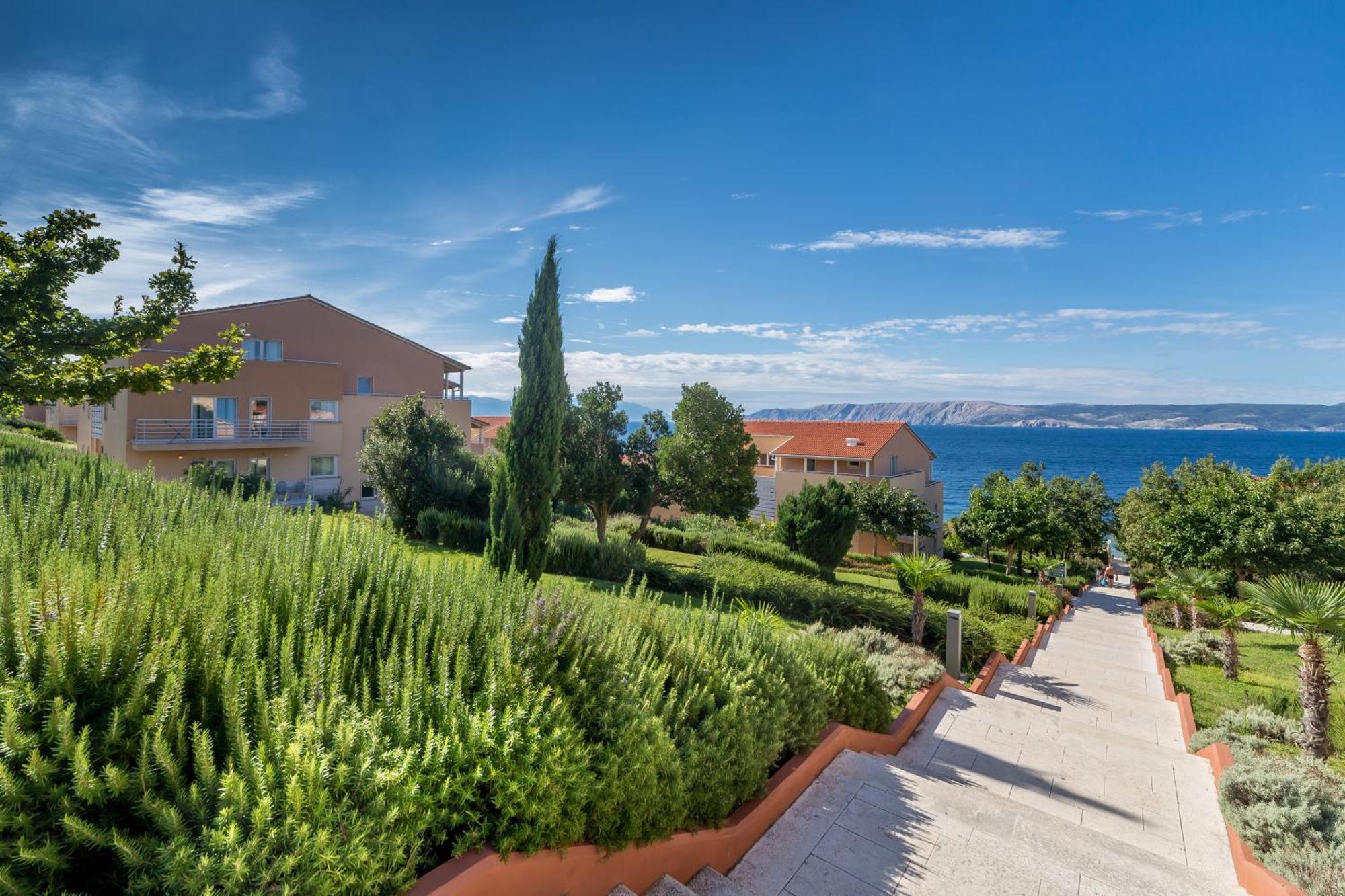 Apartments Grand Novi Vinodolski Resort Zewnętrze zdjęcie