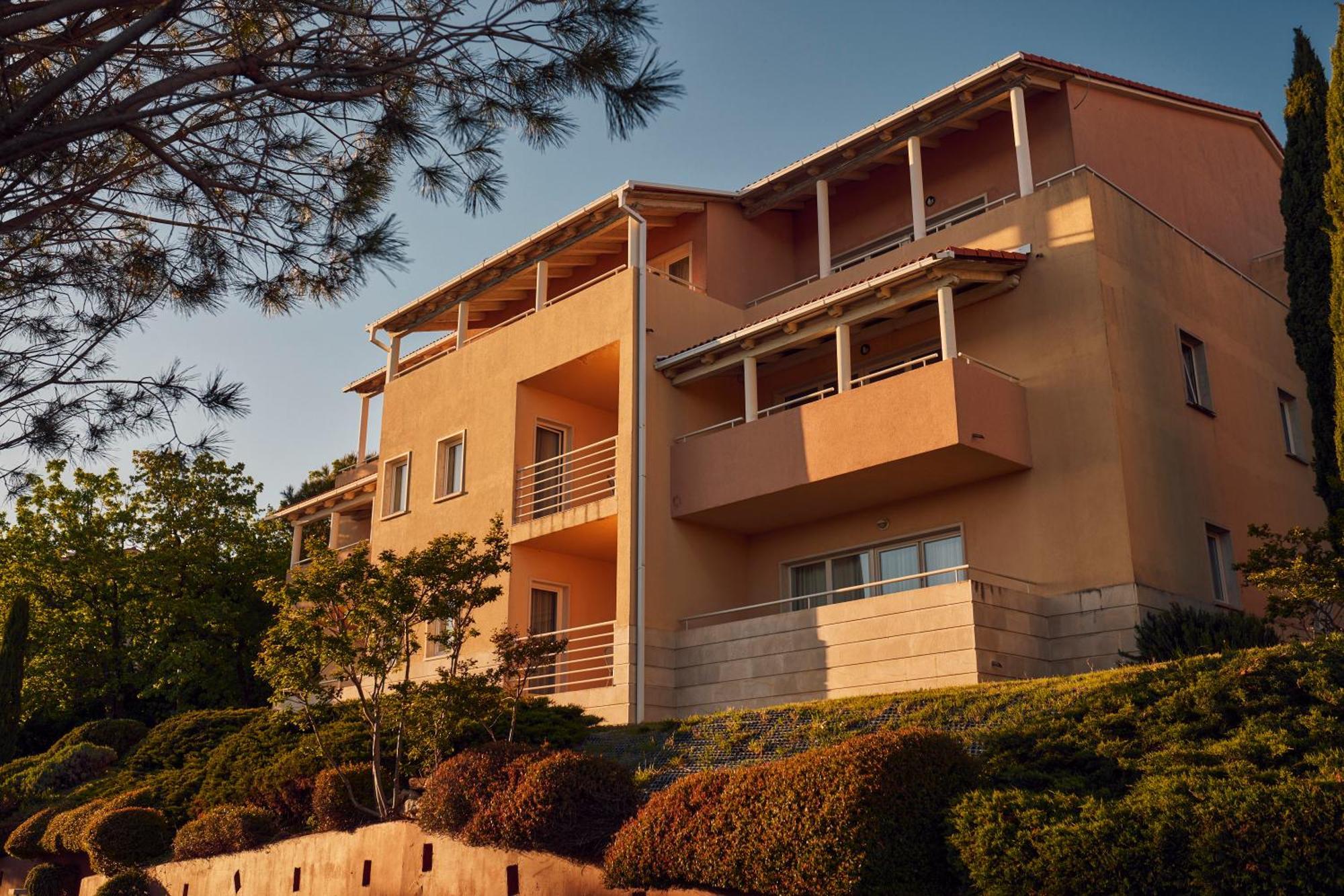 Apartments Grand Novi Vinodolski Resort Zewnętrze zdjęcie